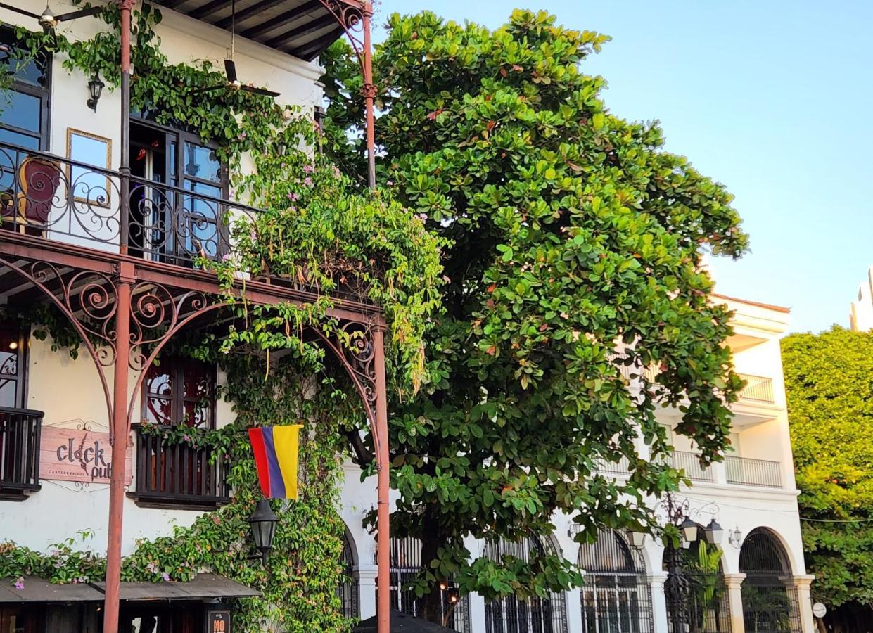 Beach Villa Sol & Mar Cartagena, Beachfront & Private Pool Exterior photo